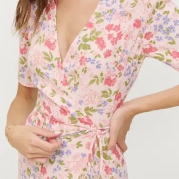 NWT Size Small Reformation Laurent Wrap Dress - Picture 10 of 11